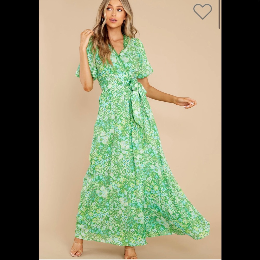 BTFL-LIFE KYLA PRINTED BUBBLE SLEEVE WRAP MAXI DRESS NWT medium